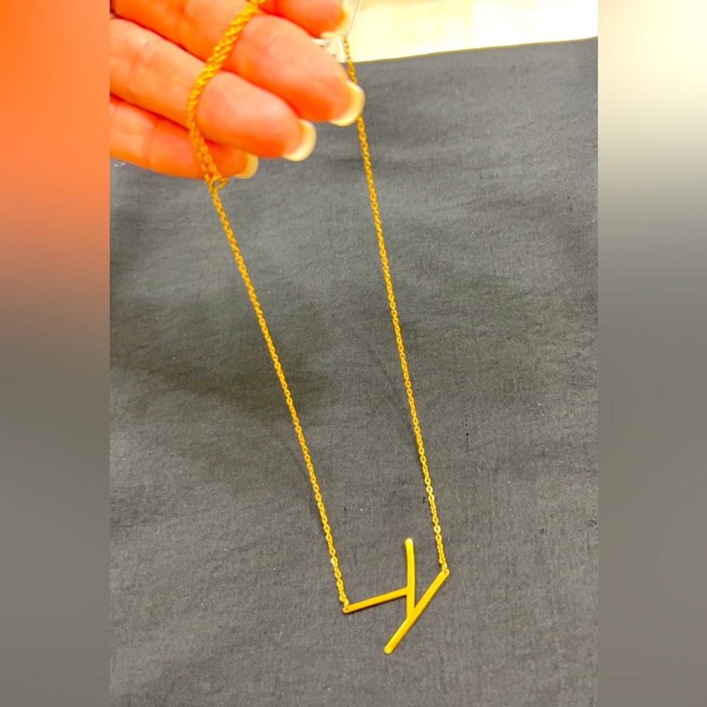 Gold K necklace